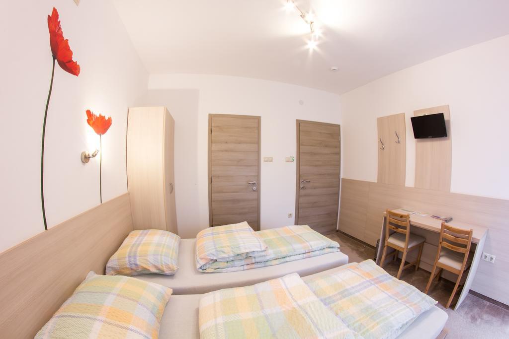 Vandor Vendeghaz Szeged Ngoại thất bức ảnh